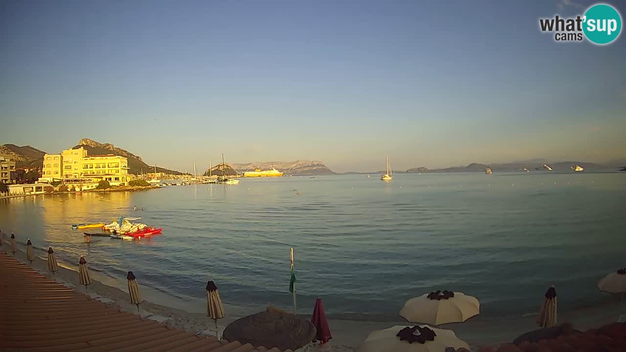Web kamera Terza Spiaggia Golfo Aranci – Pogled uživo na plažu