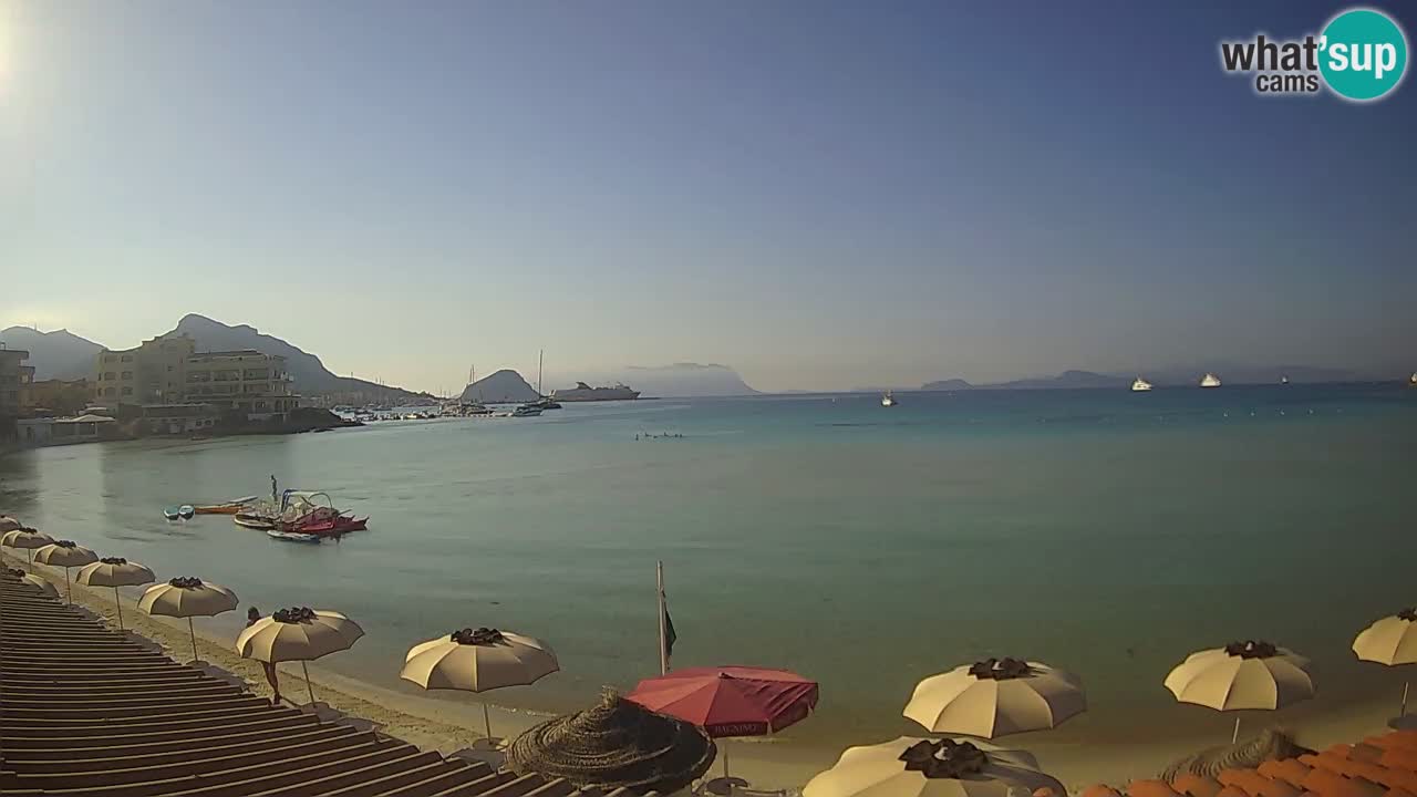 Web kamera Terza Spiaggia Golfo Aranci – Pogled uživo na plažu