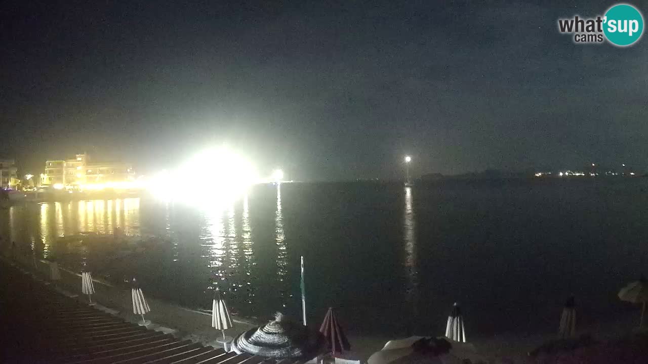 Spletna kamera Terza Spiaggia Golfo Aranci – Pogled na plažo v živo