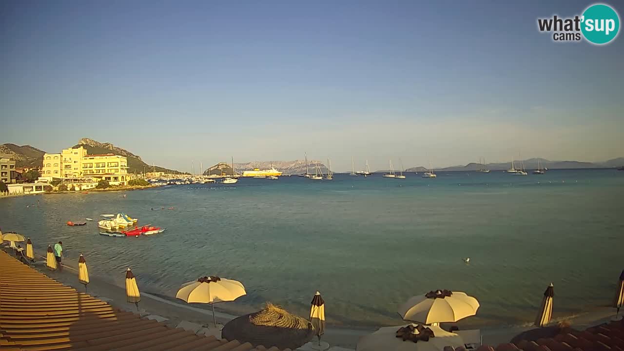 Web kamera Terza Spiaggia Golfo Aranci – Pogled uživo na plažu