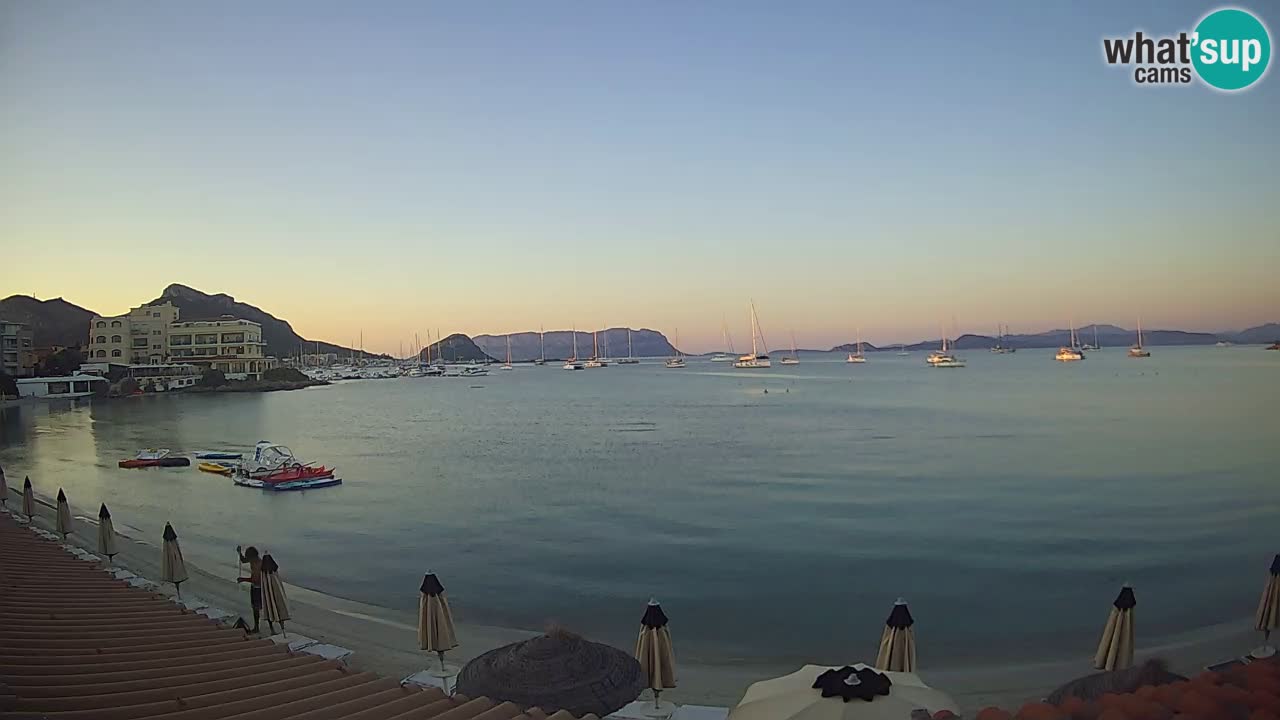 Web kamera Terza Spiaggia Golfo Aranci – Pogled uživo na plažu