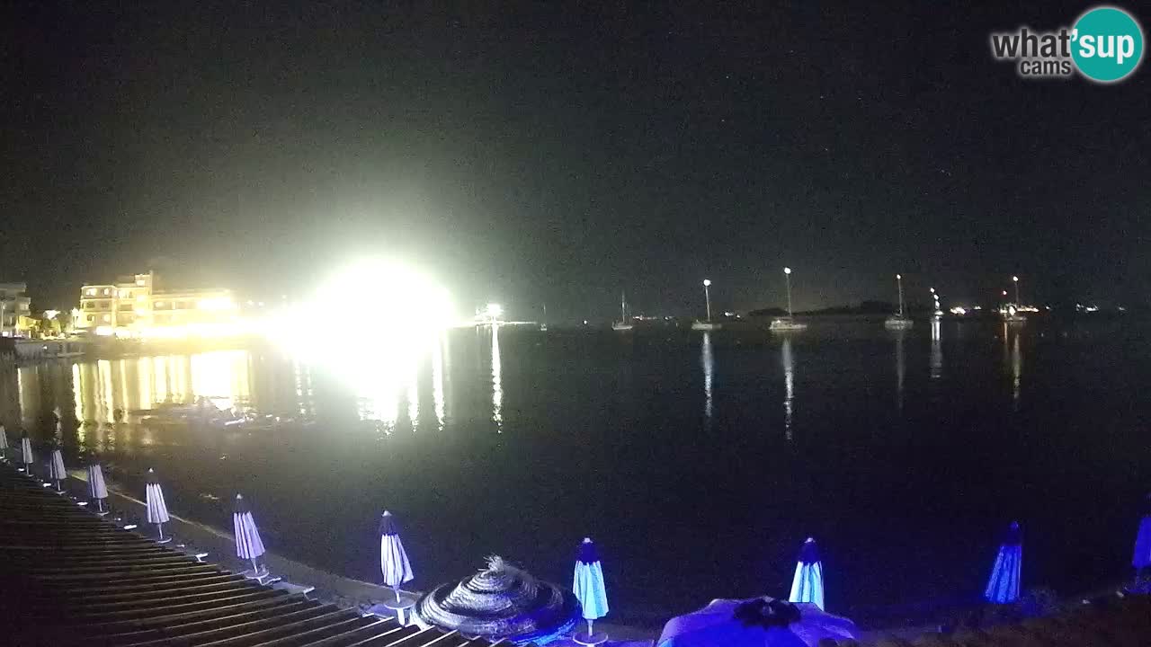 Spletna kamera Terza Spiaggia Golfo Aranci – Pogled na plažo v živo