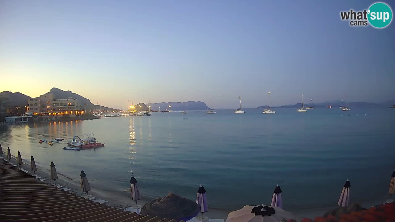 Web kamera Terza Spiaggia Golfo Aranci – Pogled uživo na plažu