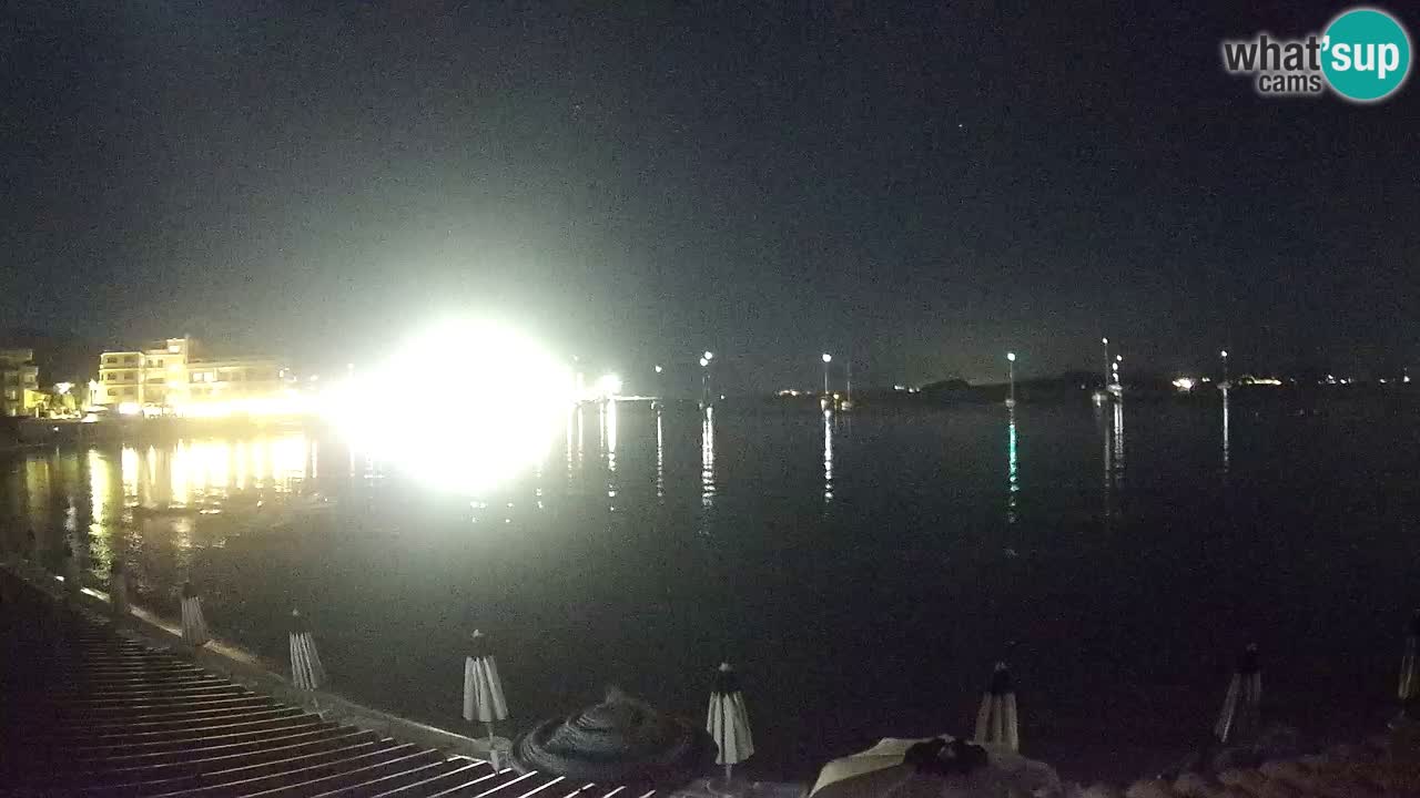 Web kamera Terza Spiaggia Golfo Aranci – Pogled uživo na plažu