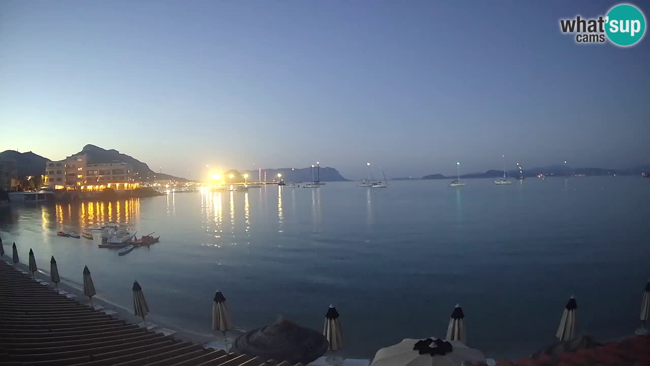 Web kamera Terza Spiaggia Golfo Aranci – Pogled uživo na plažu