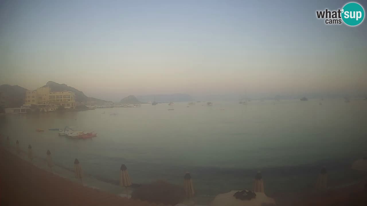Webcam Terza Spiaggia Golfo Aranci – Liveblick auf den Strand