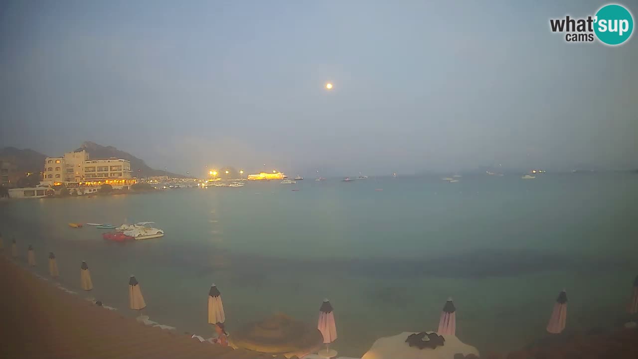 Webcam Terza Spiaggia Golfo Aranci – Liveblick auf den Strand