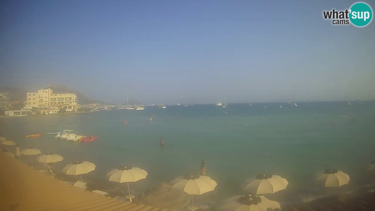 Webcam Terza Spiaggia Golfo Aranci – Liveblick auf den Strand