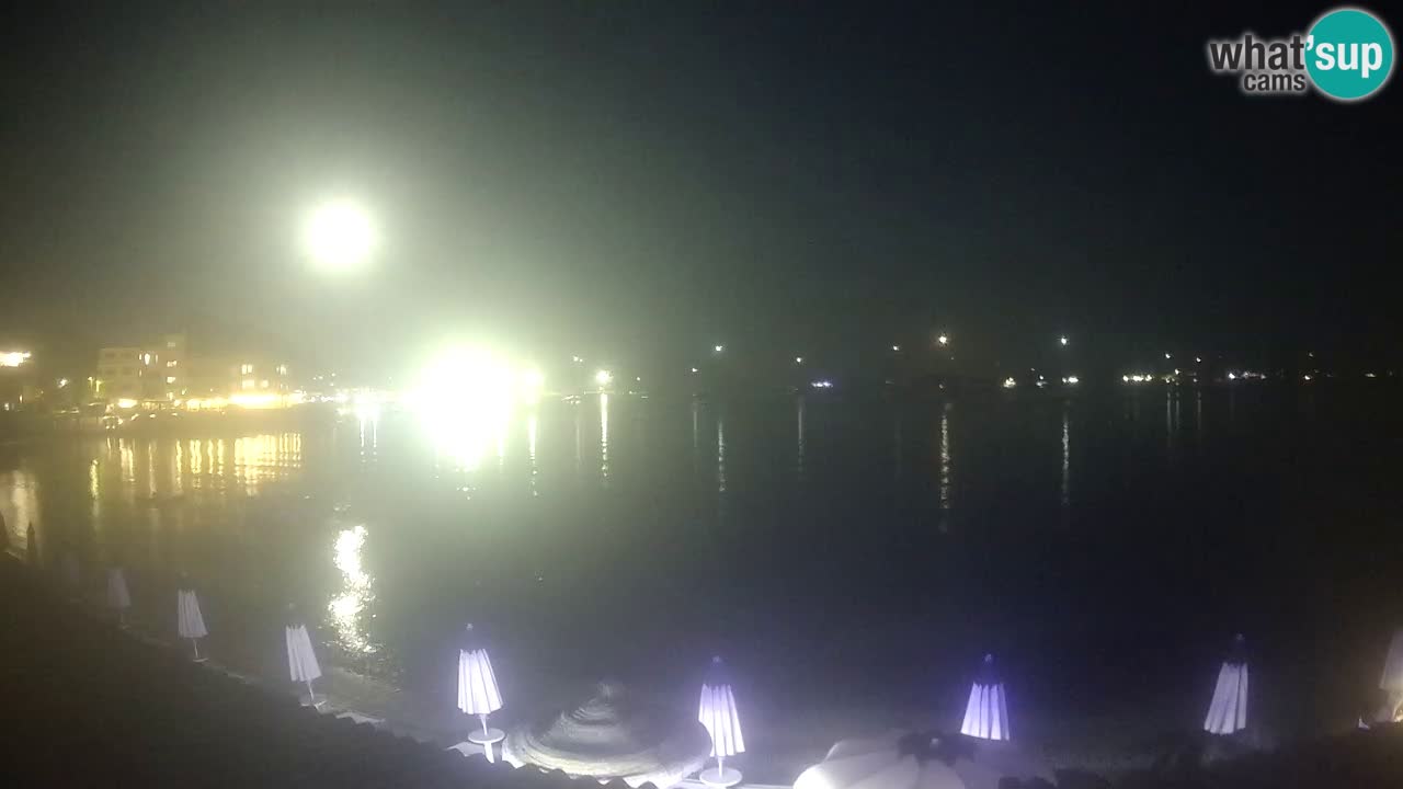 Spletna kamera Terza Spiaggia Golfo Aranci – Pogled na plažo v živo