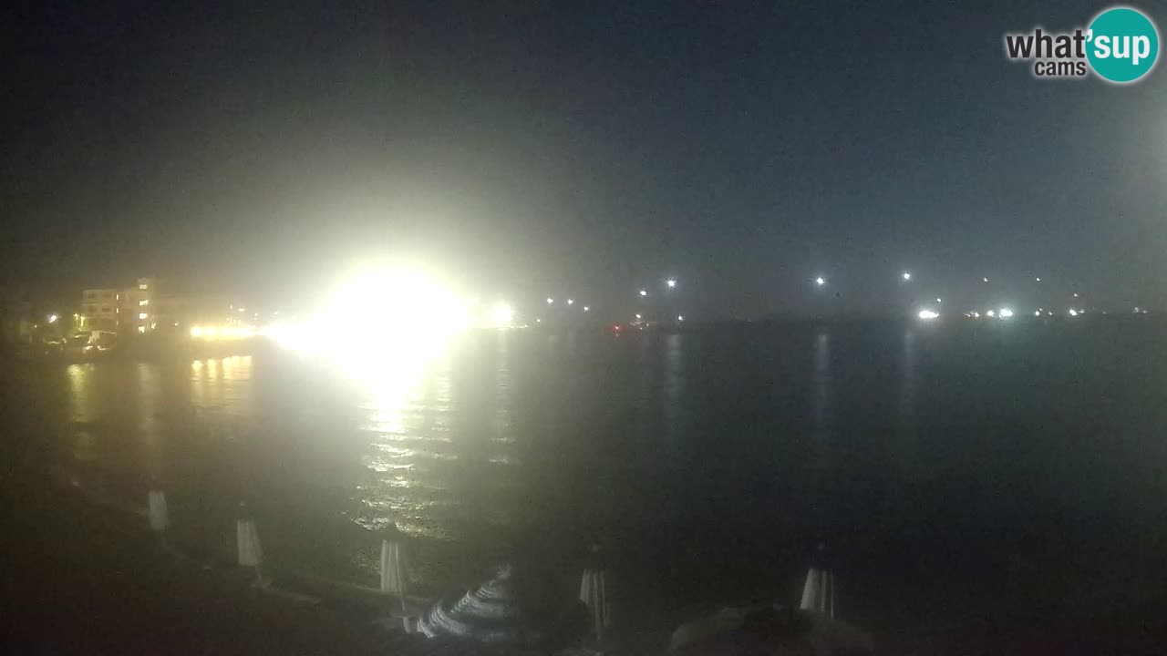 Spletna kamera Terza Spiaggia Golfo Aranci – Pogled na plažo v živo