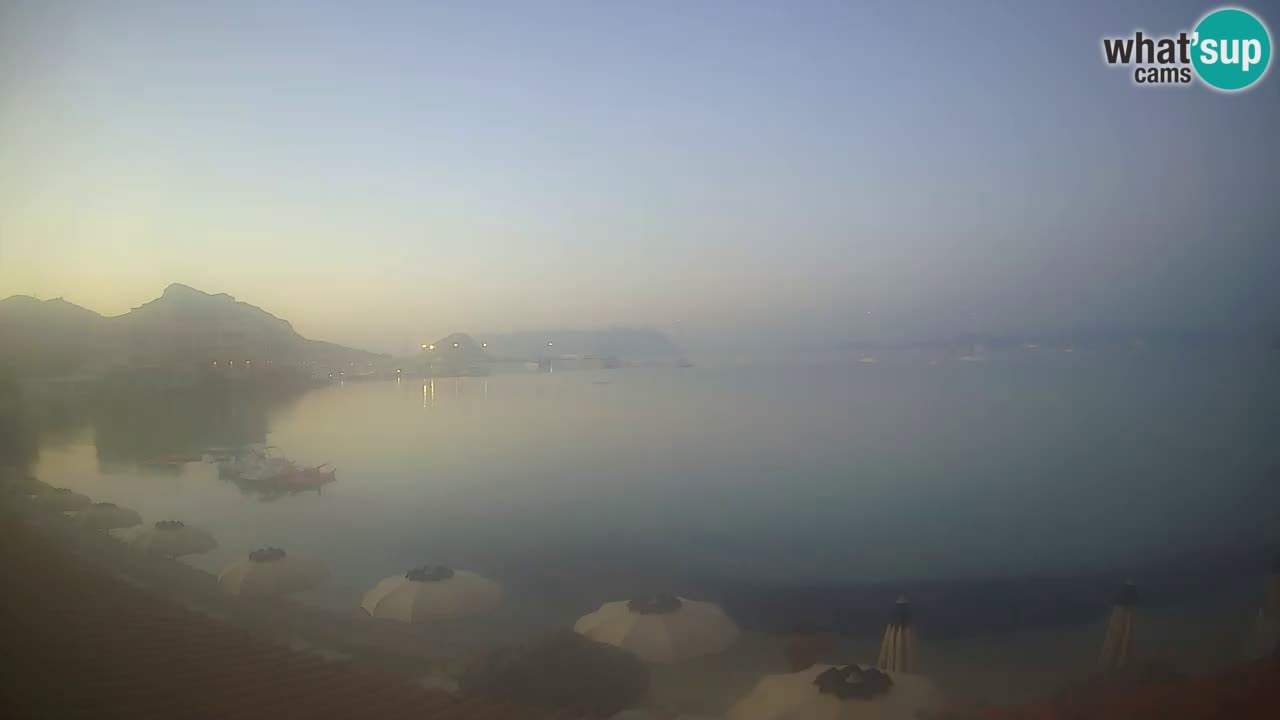 Webcam Terza Spiaggia Golfo Aranci – Liveblick auf den Strand