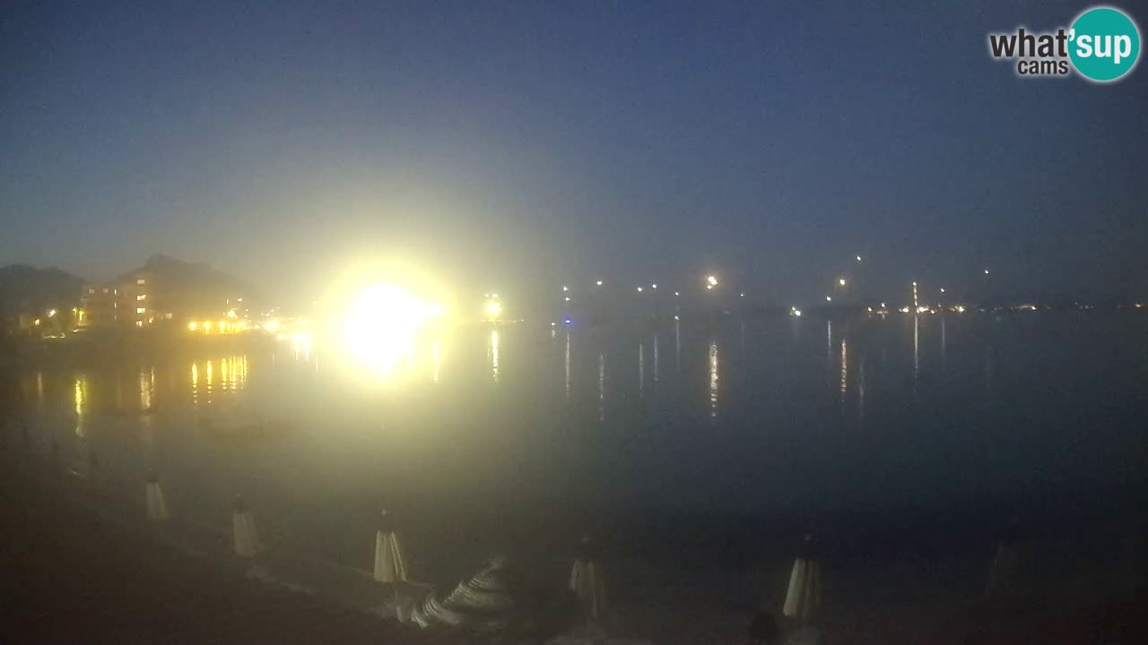 Webcam Terza Spiaggia Golfo Aranci – Liveblick auf den Strand