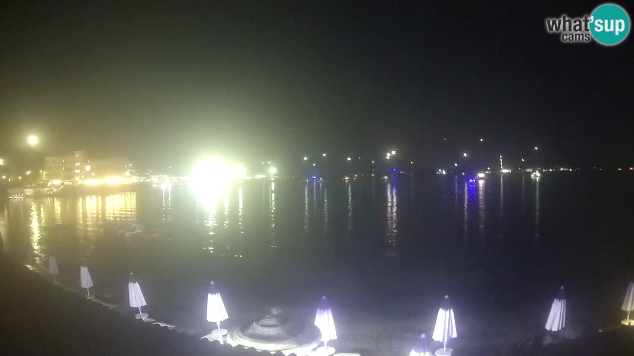 Spletna kamera Terza Spiaggia Golfo Aranci – Pogled na plažo v živo
