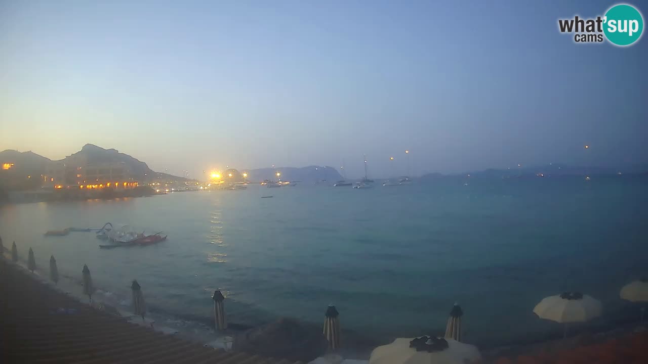 Web kamera Terza Spiaggia Golfo Aranci – Pogled uživo na plažu
