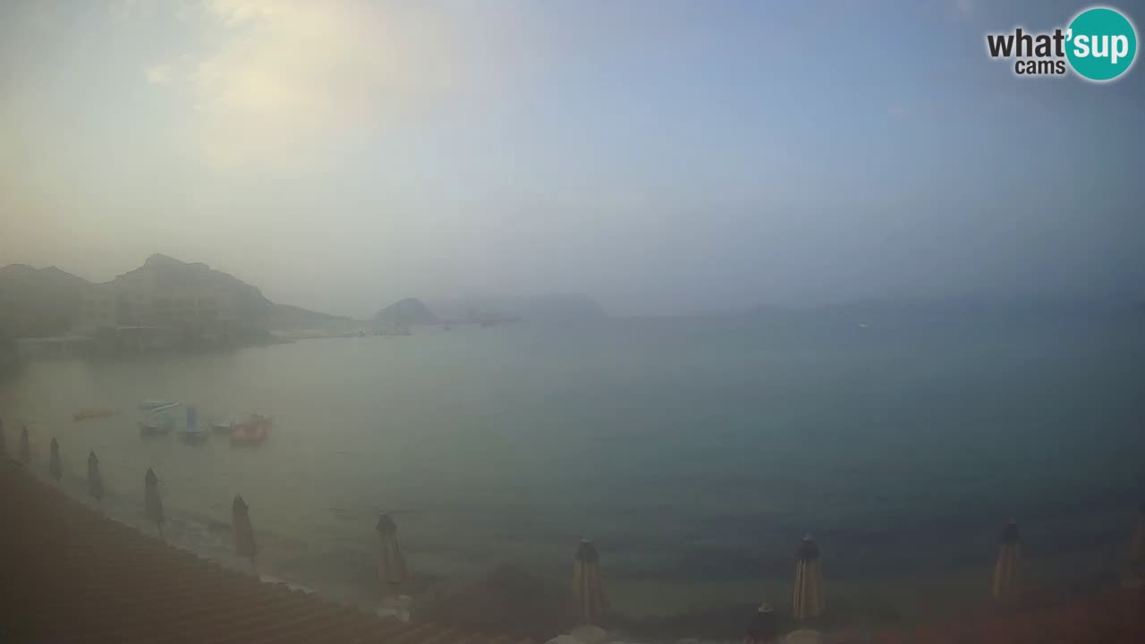 Web kamera Terza Spiaggia Golfo Aranci – Pogled uživo na plažu