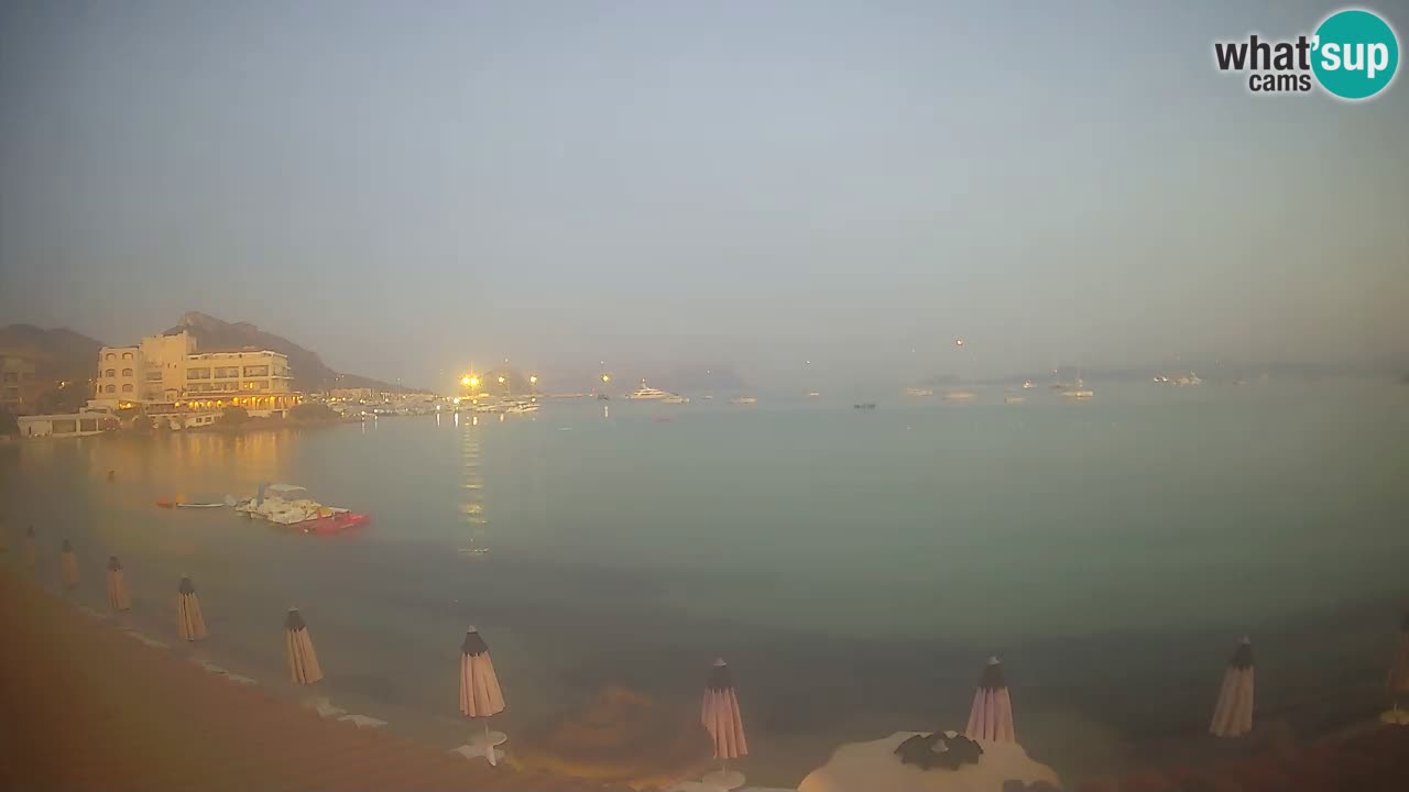 Webcam Terza Spiaggia Golfo Aranci – Liveblick auf den Strand