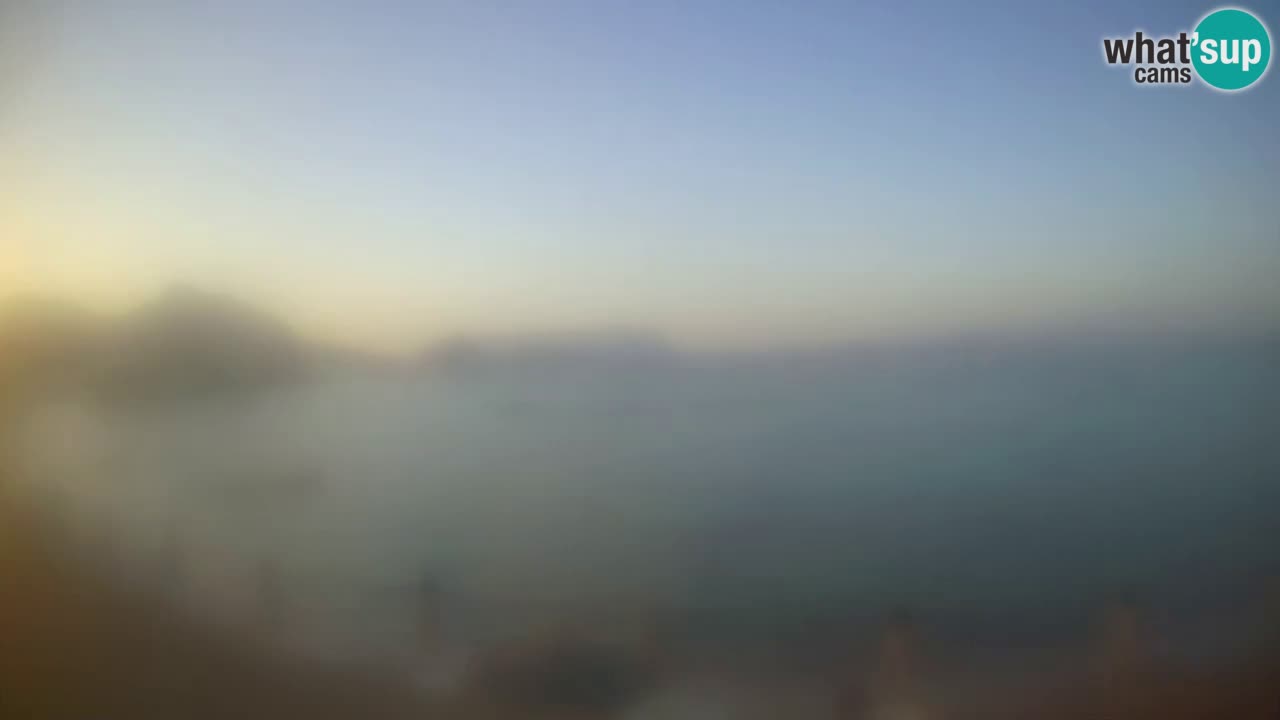 Webcam Terza Spiaggia Golfo Aranci – Liveblick auf den Strand