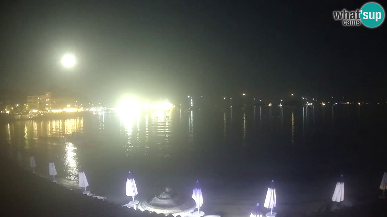 Spletna kamera Terza Spiaggia Golfo Aranci – Pogled na plažo v živo