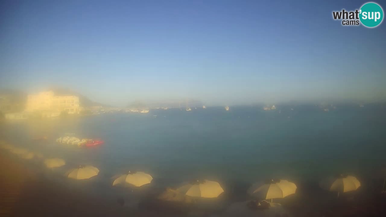 Webcam Terza Spiaggia Golfo Aranci – Liveblick auf den Strand