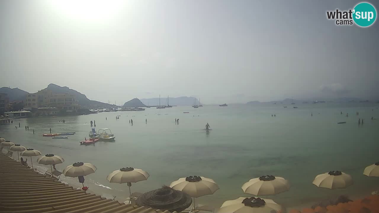 Spletna kamera Terza Spiaggia Golfo Aranci – Pogled na plažo v živo