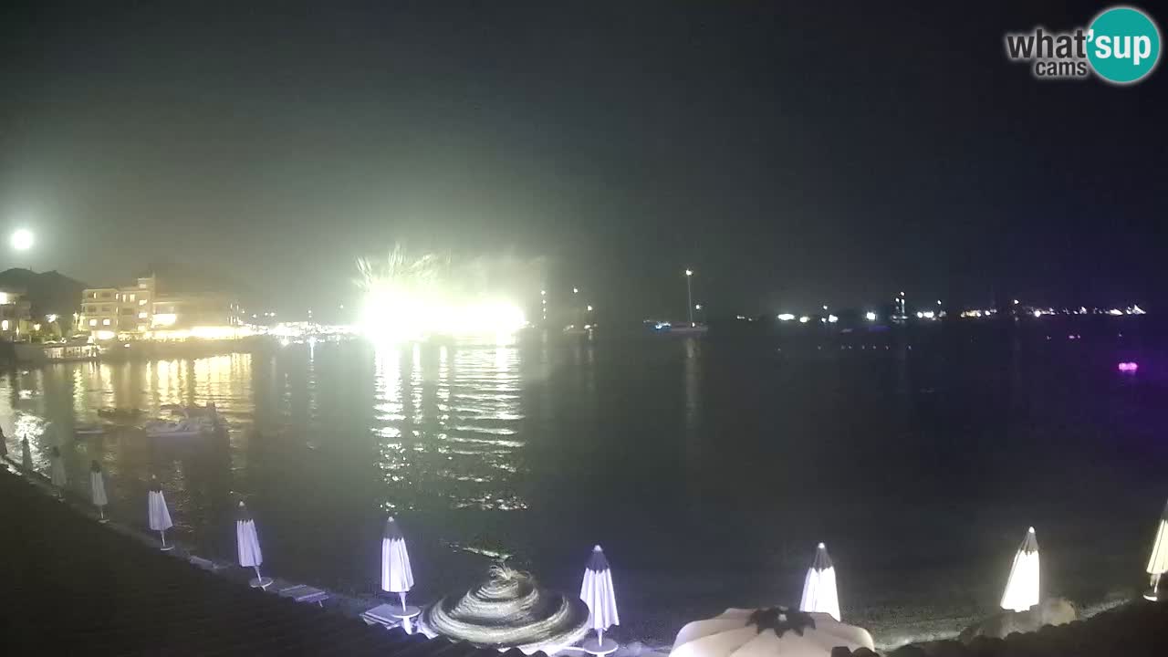 Spletna kamera Terza Spiaggia Golfo Aranci – Pogled na plažo v živo