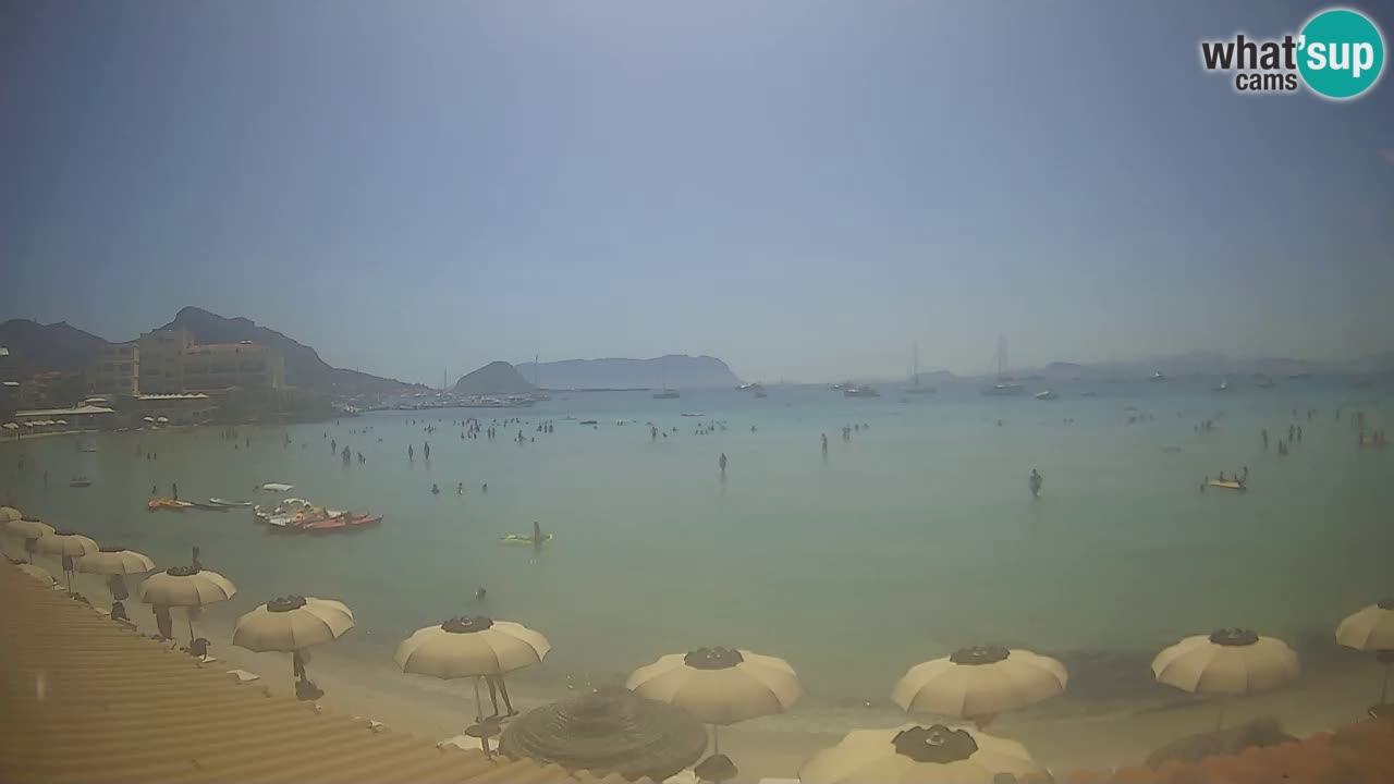 Spletna kamera Terza Spiaggia Golfo Aranci – Pogled na plažo v živo
