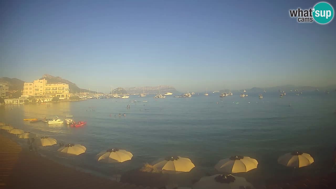 Web kamera Terza Spiaggia Golfo Aranci – Pogled uživo na plažu