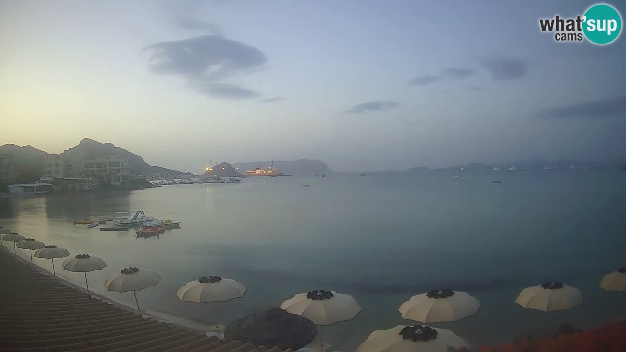 Webcam Terza Spiaggia Golfo Aranci – Liveblick auf den Strand