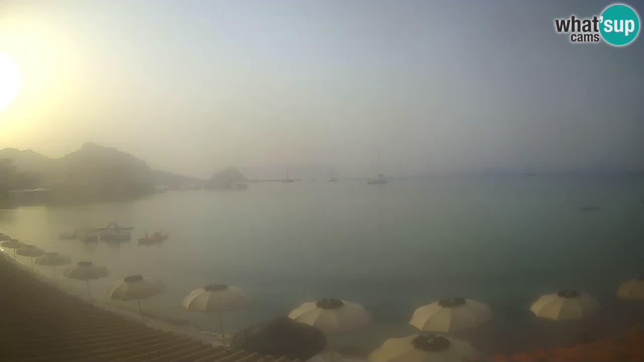 Webcam Terza Spiaggia Golfo Aranci – Liveblick auf den Strand