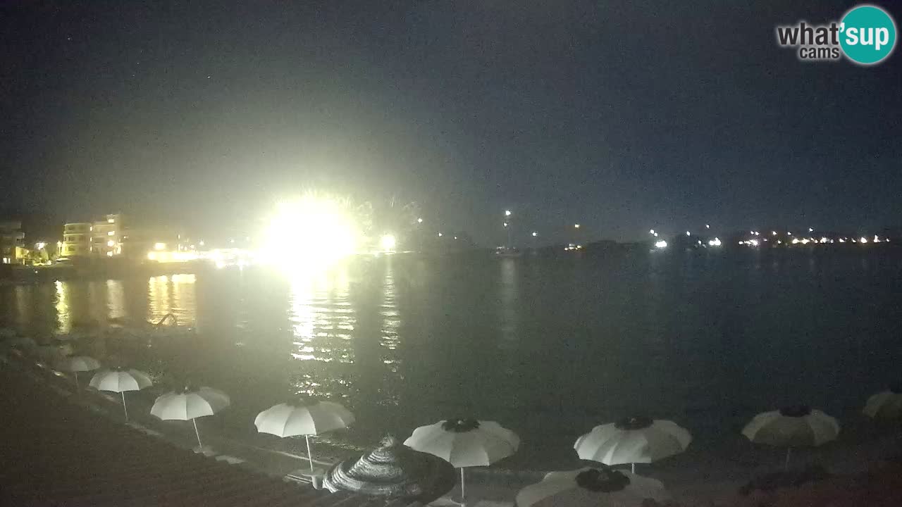 Web kamera Terza Spiaggia Golfo Aranci – Pogled uživo na plažu