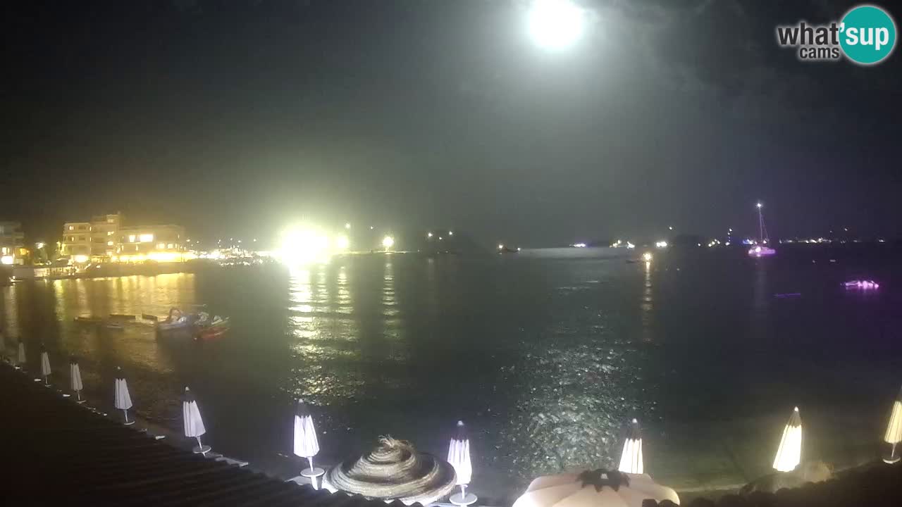 Web kamera Terza Spiaggia Golfo Aranci – Pogled uživo na plažu