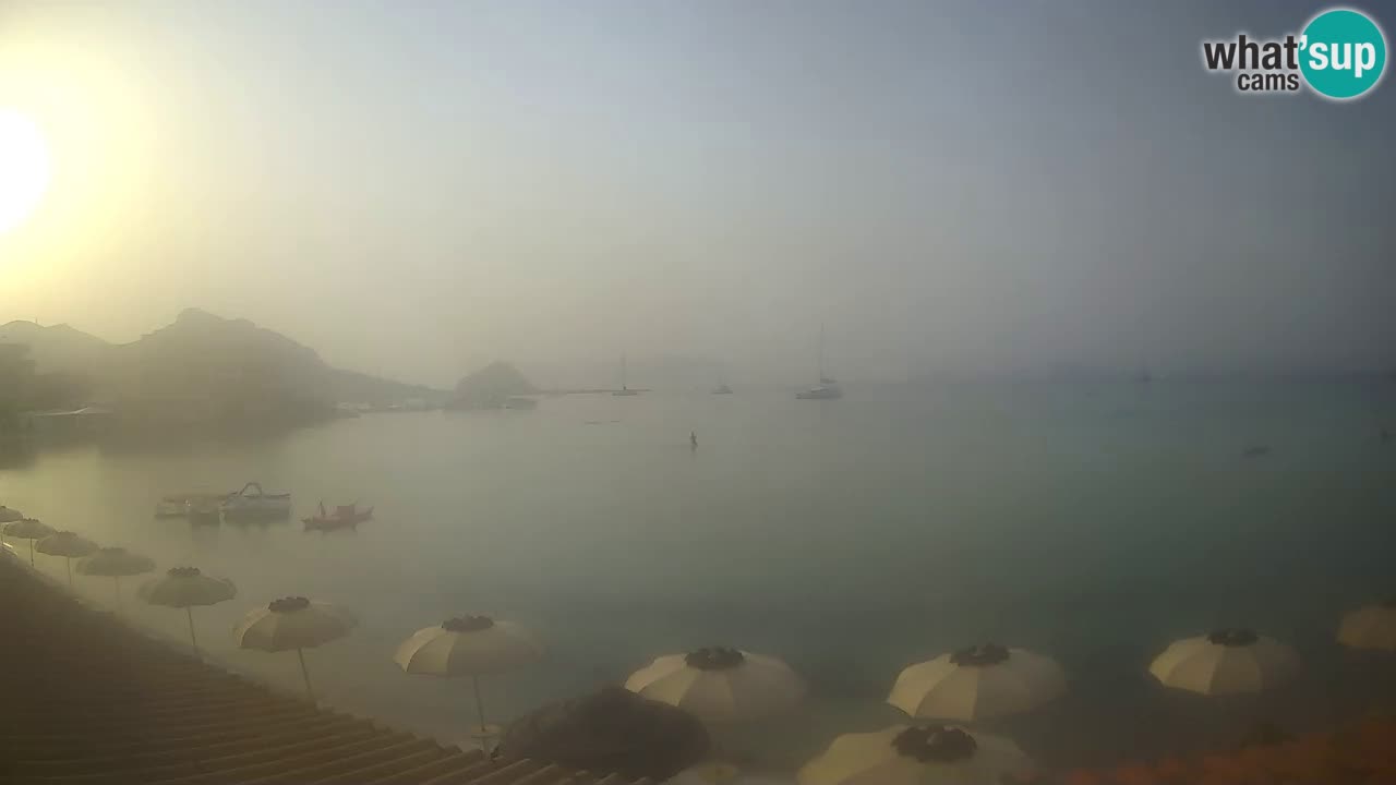 Web kamera Terza Spiaggia Golfo Aranci – Pogled uživo na plažu