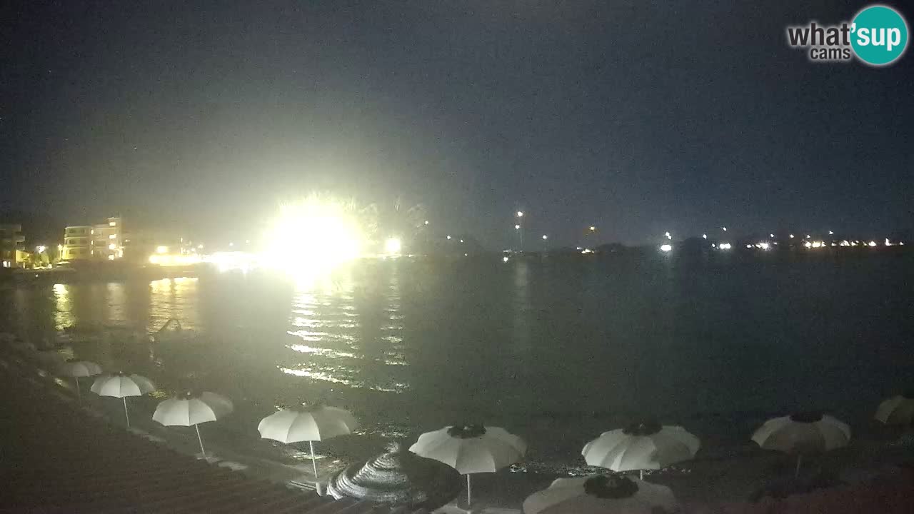Web kamera Terza Spiaggia Golfo Aranci – Pogled uživo na plažu