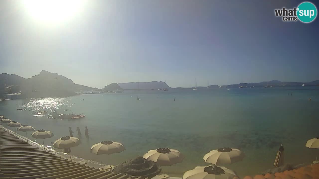 Spletna kamera Terza Spiaggia Golfo Aranci – Pogled na plažo v živo