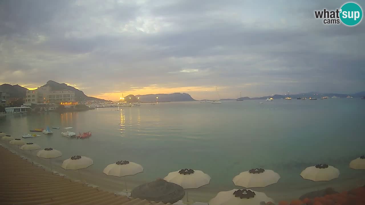 Webcam Terza Spiaggia Golfo Aranci – Liveblick auf den Strand