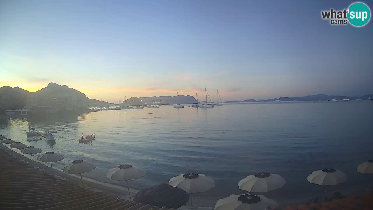 Web kamera Terza Spiaggia Golfo Aranci – Pogled uživo na plažu