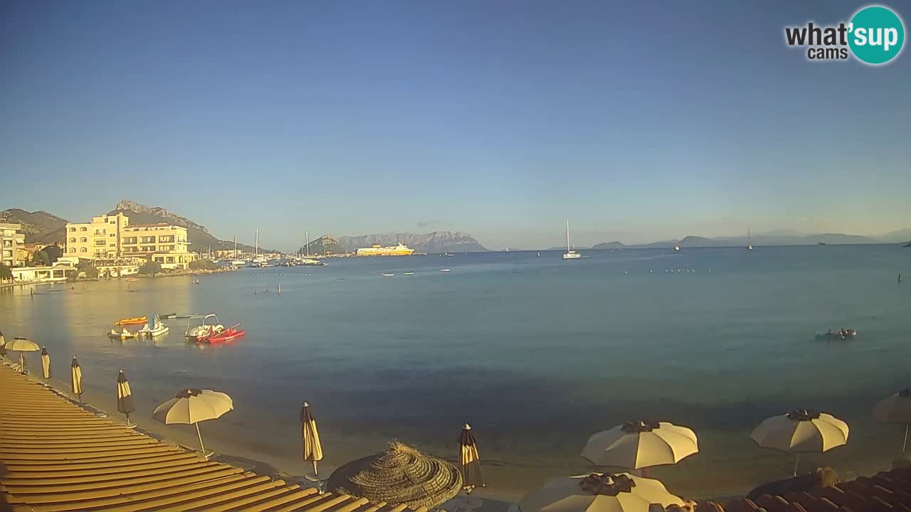 Web kamera Terza Spiaggia Golfo Aranci – Pogled uživo na plažu