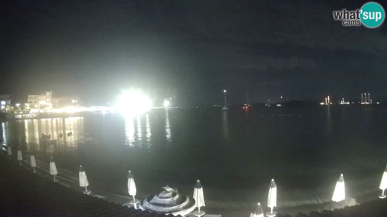 Webcam Terza Spiaggia Golfo Aranci – Liveblick auf den Strand