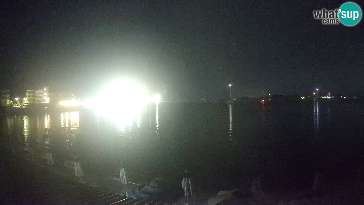 Spletna kamera Terza Spiaggia Golfo Aranci – Pogled na plažo v živo