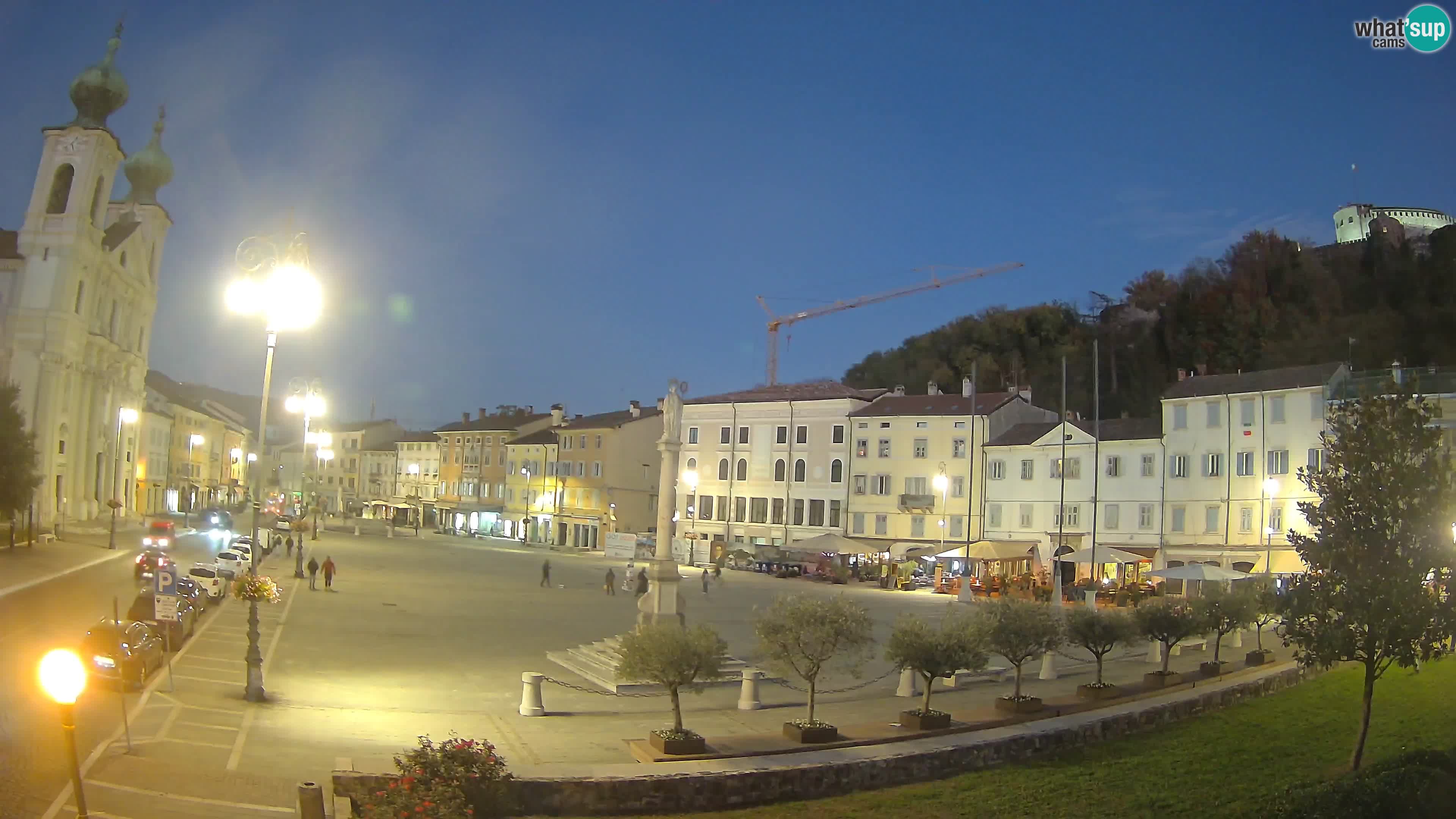 Gorizia – Piazza della Vittoria e Duomo di S. Ignazio