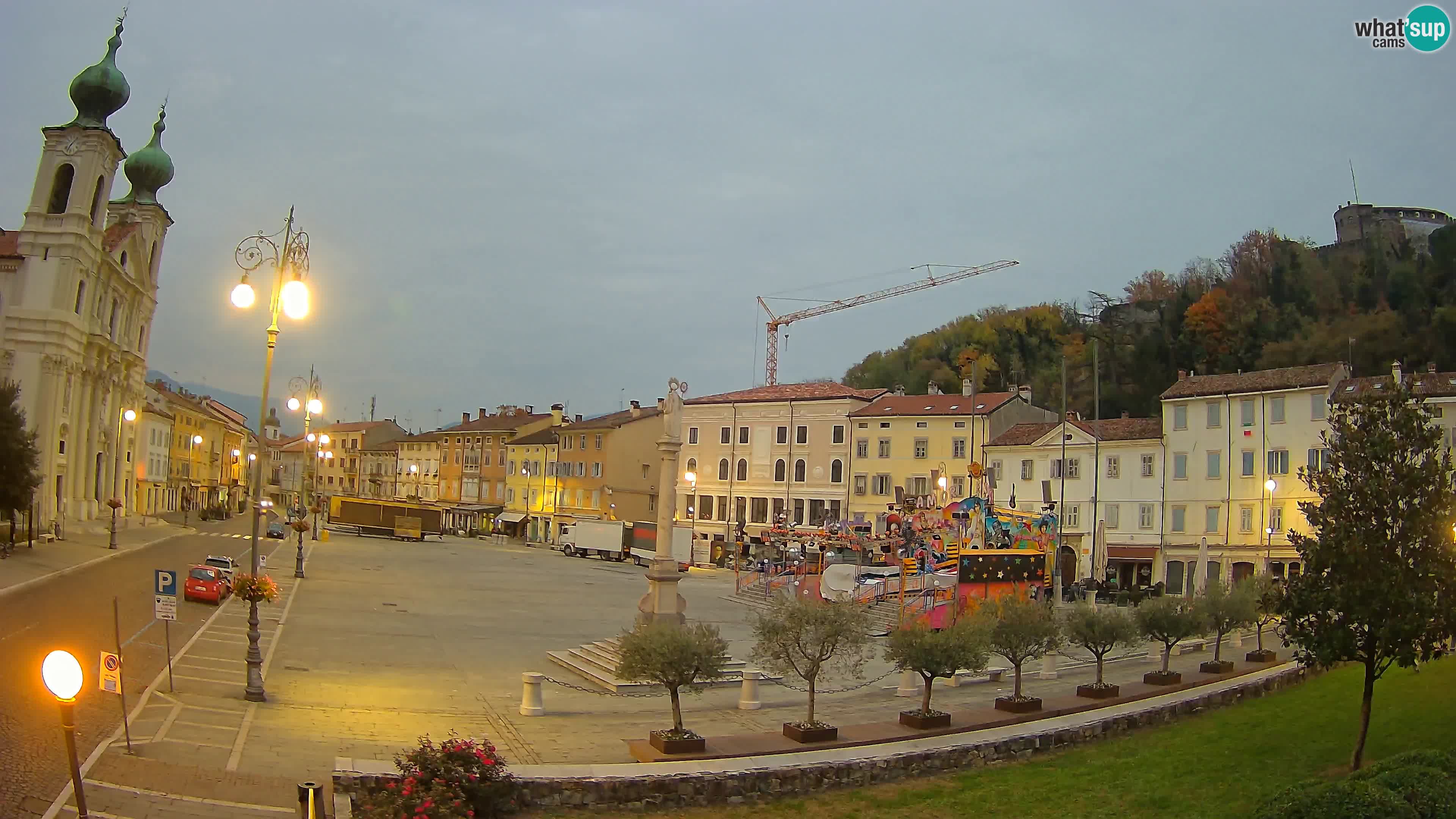 Gorizia – Piazza della Vittoria e Duomo di S. Ignazio