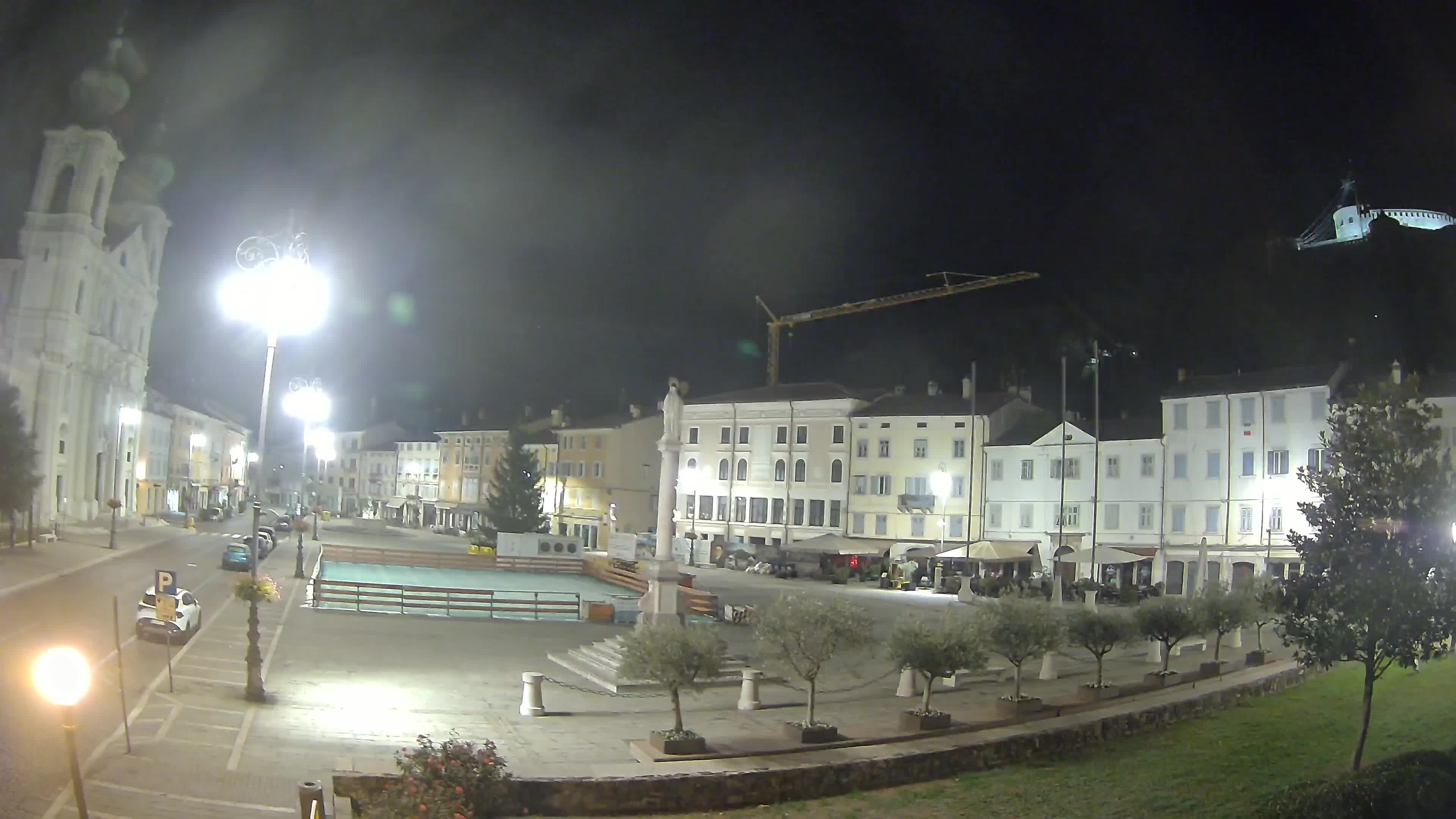 Webcam Gorizia Piazza della Vittoria e Duomo di S. Ignazio