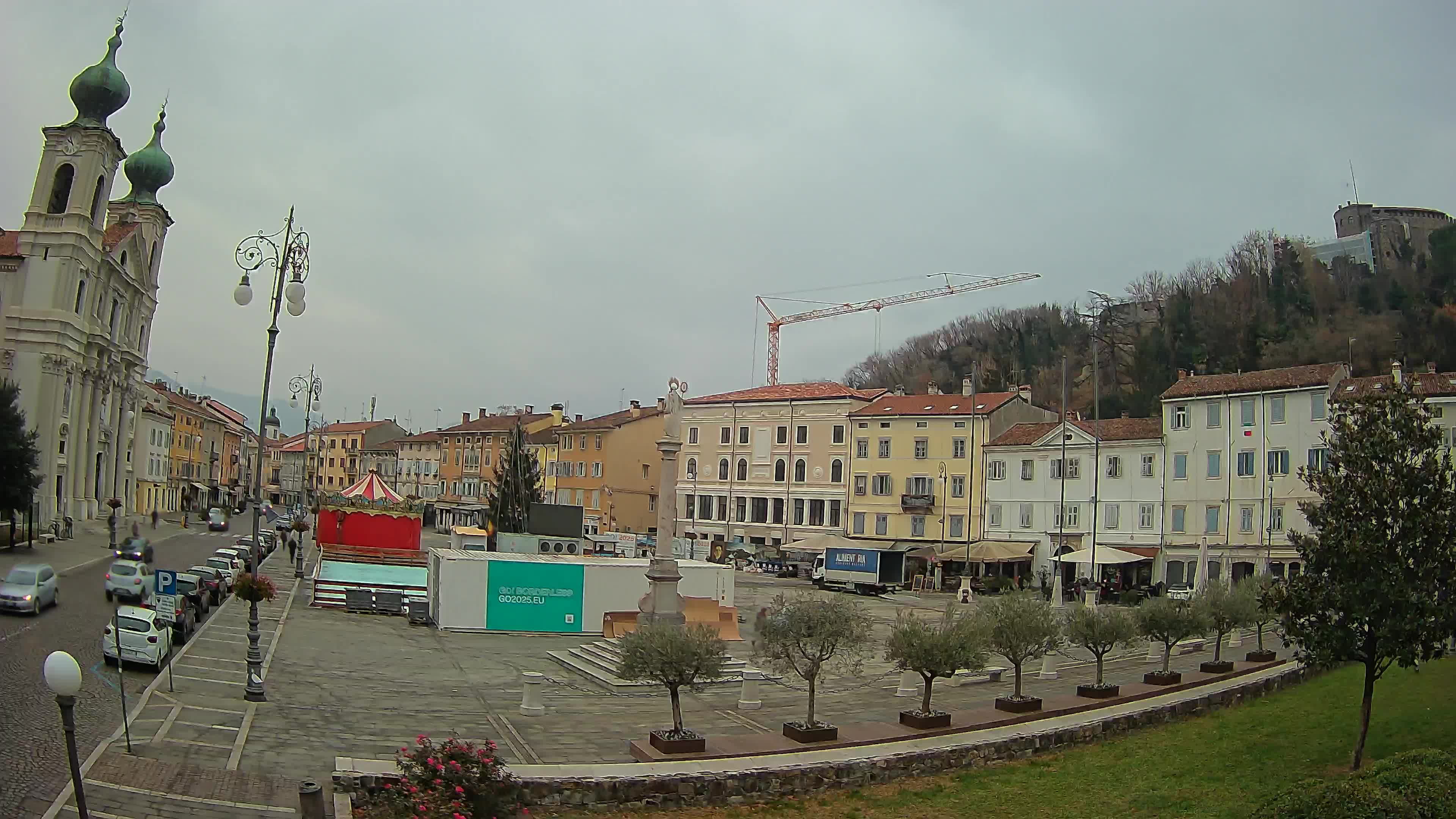 Webcam Gorizia Piazza della Vittoria e Duomo di S. Ignazio