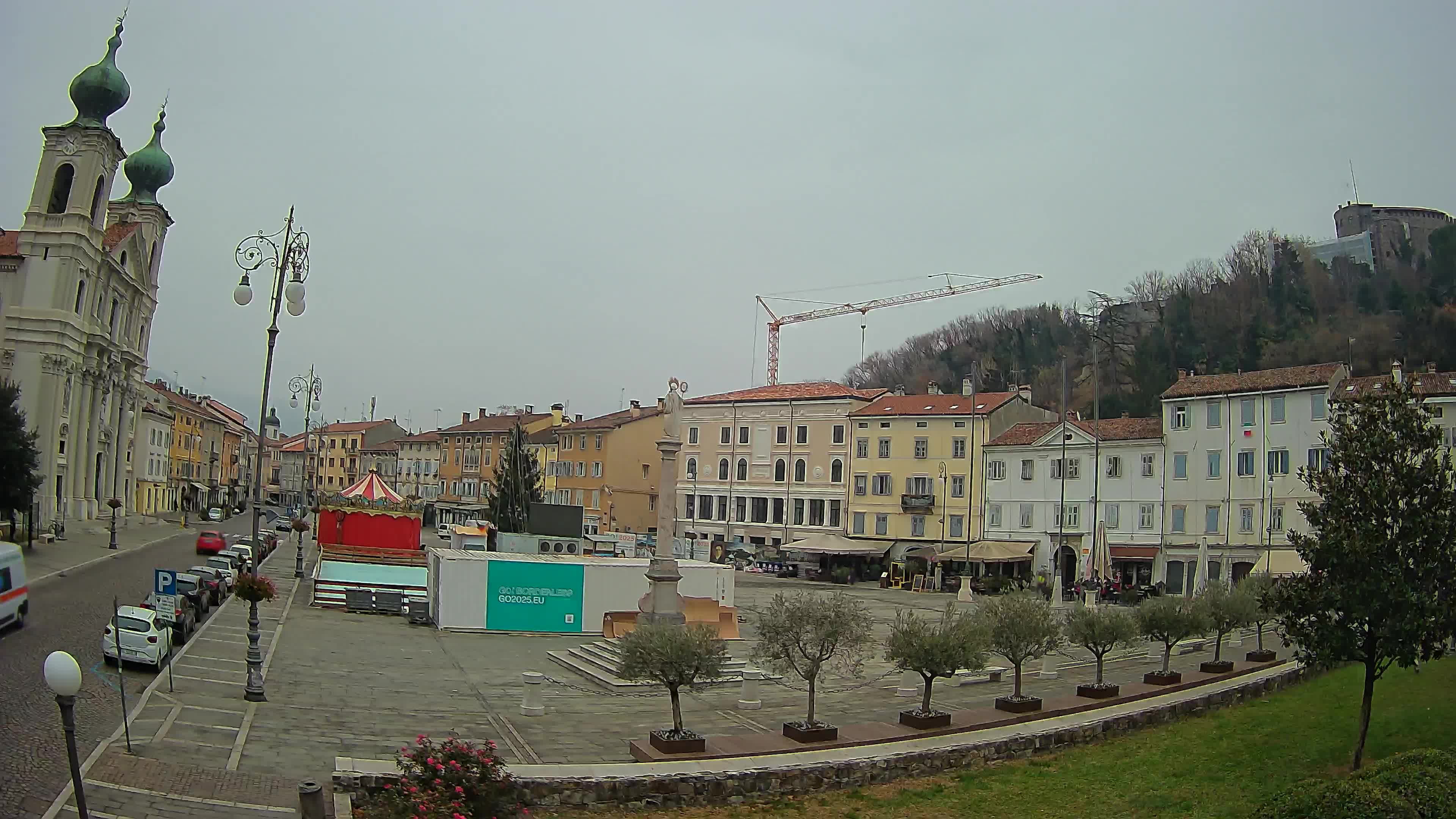 Webcam Gorizia Piazza della Vittoria e Duomo di S. Ignazio