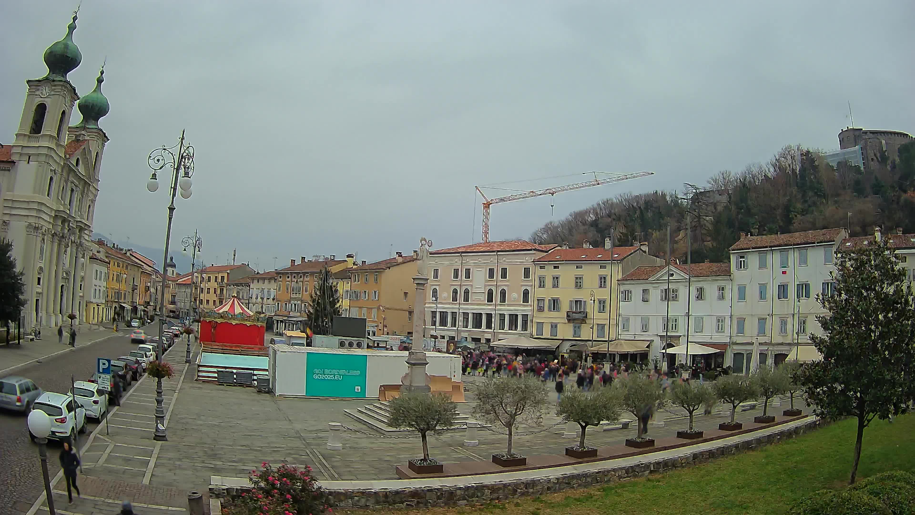 Webcam Gorizia Piazza della Vittoria e Duomo di S. Ignazio