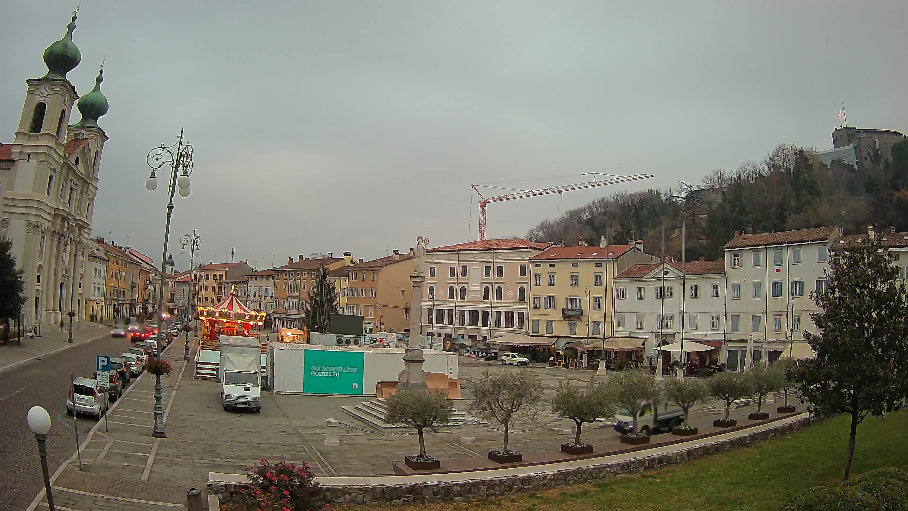 Webcam Gorizia Piazza della Vittoria e Duomo di S. Ignazio