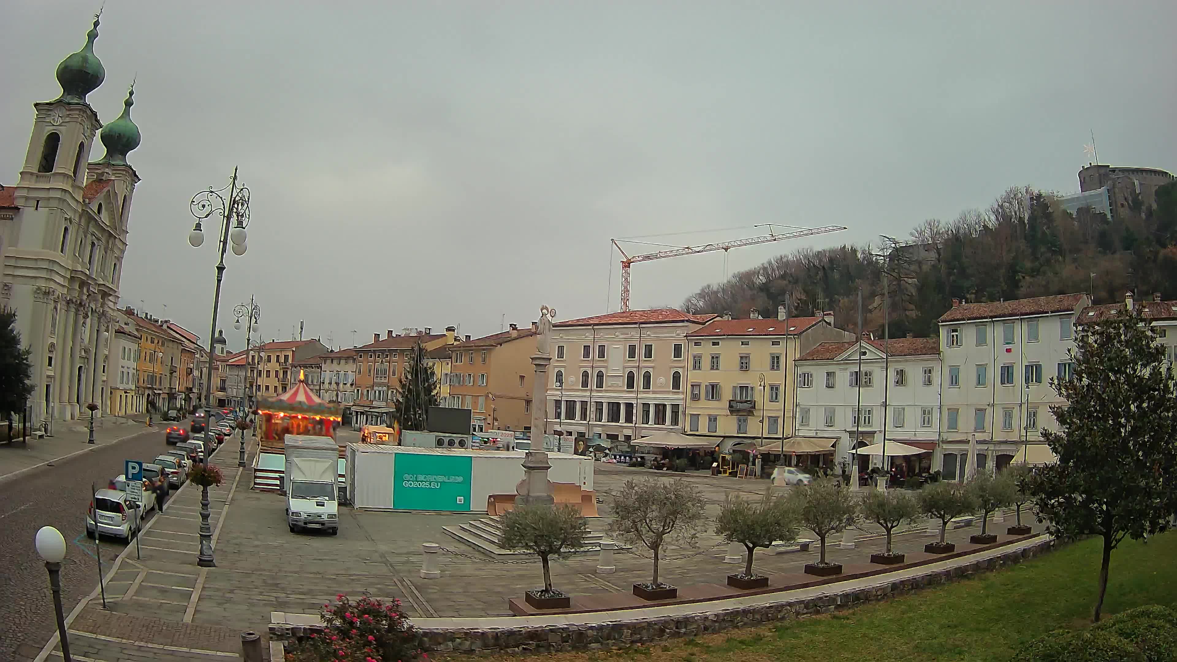 Webcam Gorizia Piazza della Vittoria e Duomo di S. Ignazio