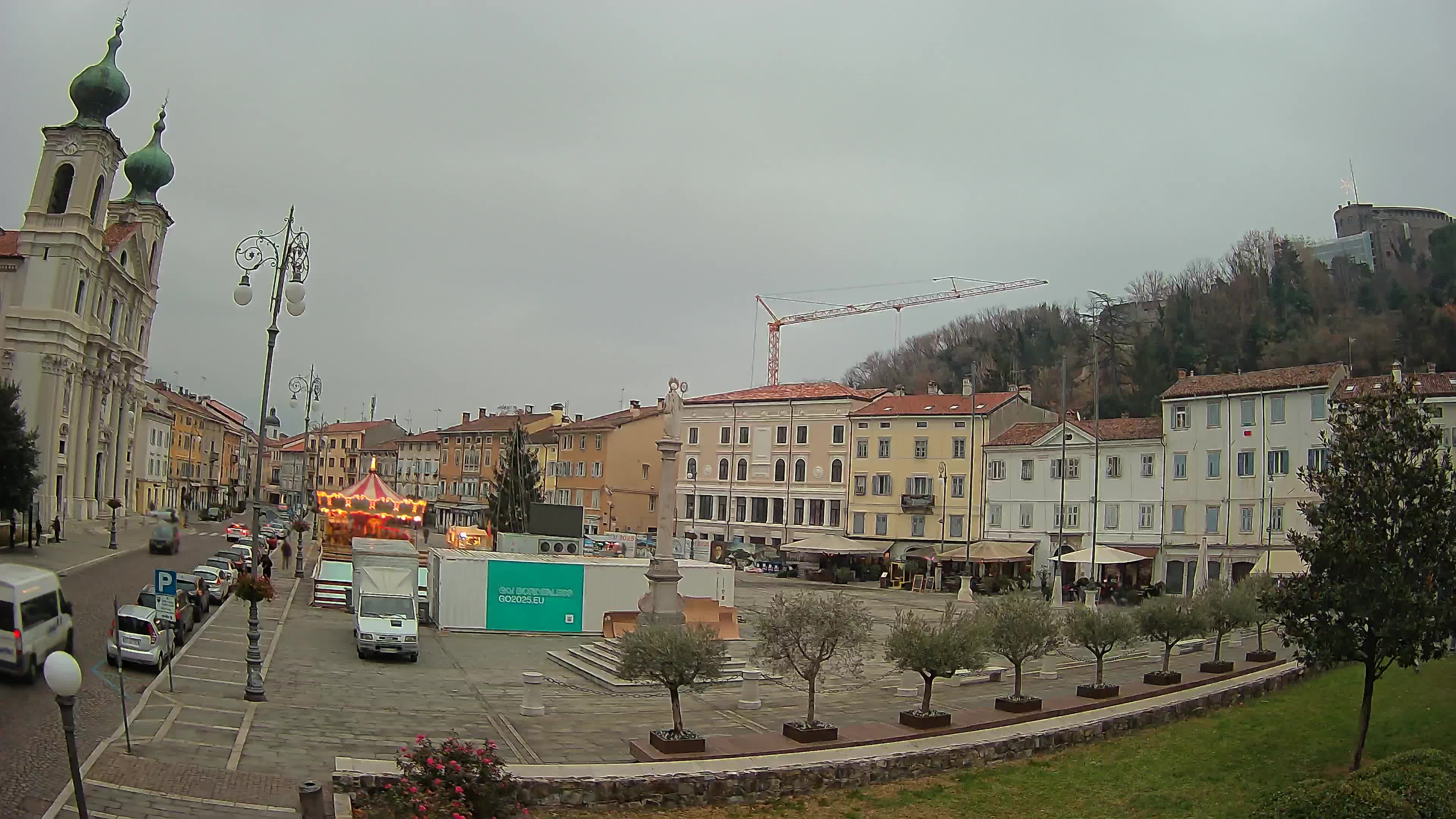 Webcam Gorizia Piazza della Vittoria e Duomo di S. Ignazio