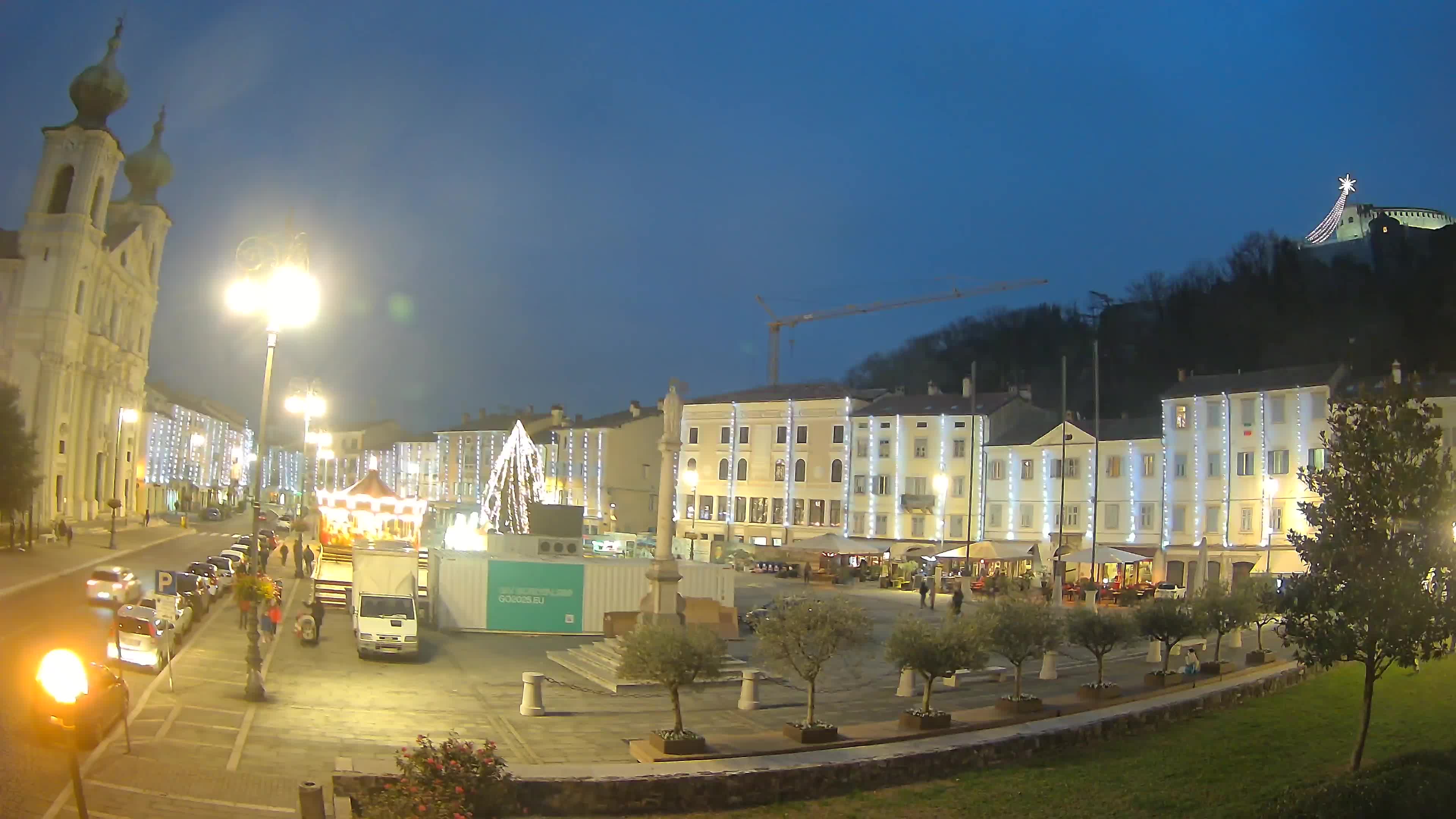 Webcam Gorizia Piazza della Vittoria e Duomo di S. Ignazio