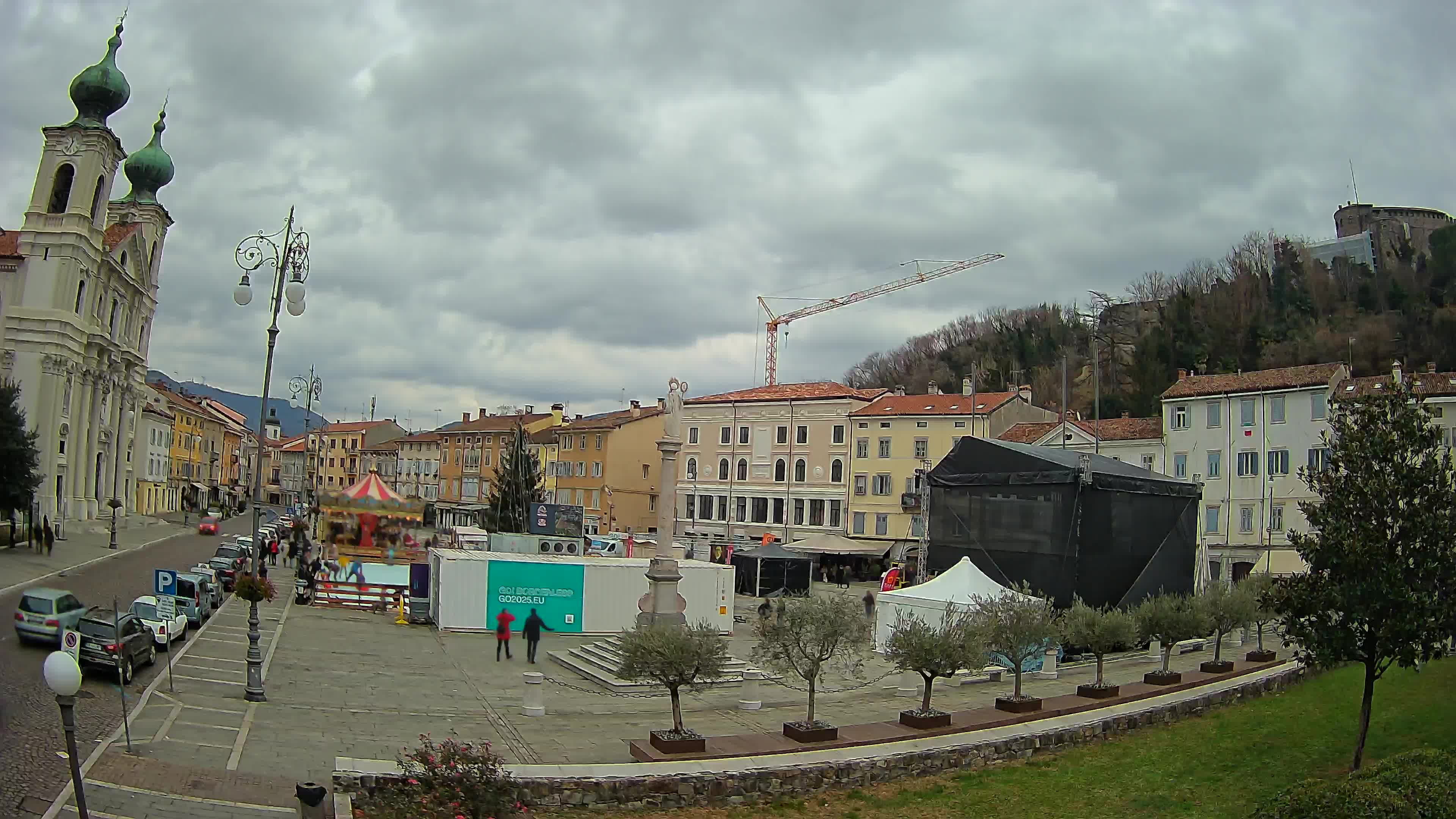 Webcam Gorizia Piazza della Vittoria e Duomo di S. Ignazio